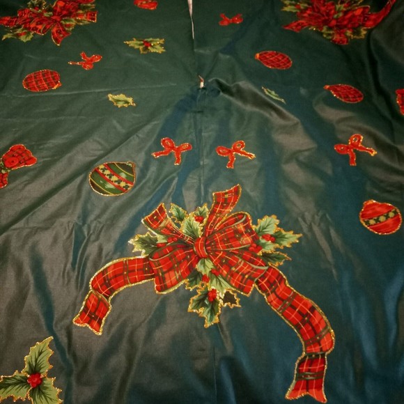 Christmas Tree Skirt 56" Green Ornaments Holly Teddy Bear Glitter Homemade T1 - Picture 1 of 5